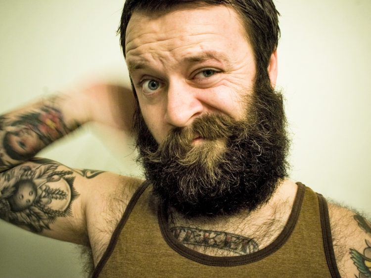 Être barbu sera-t-il toujours à la mode en 2025 ?