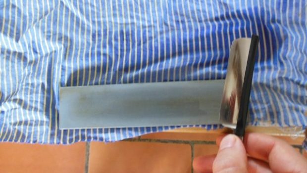 Comment aiguiser un rasoir droit ?