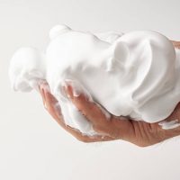 Que fait la crème de rasage