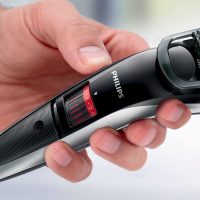 Toutes les infos sur la tondeuse à barbe Philips QT40/16